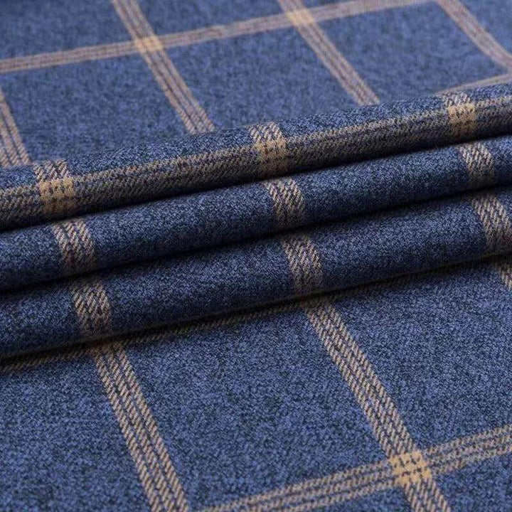 Men's Long-Sleeve Plaid Shirt: Classic & Comfortable