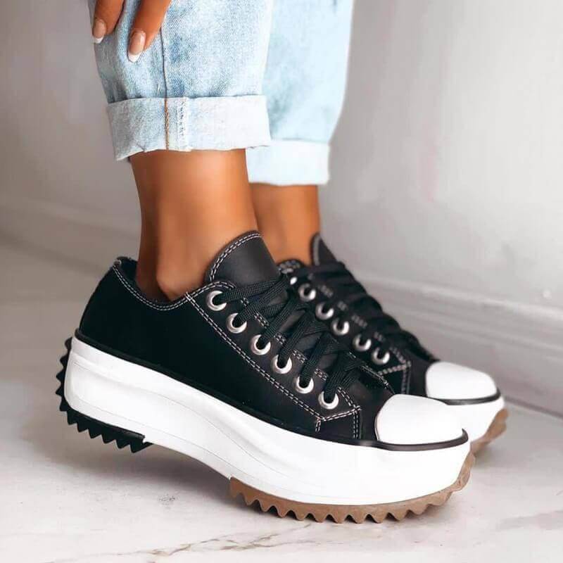Women's Chunky Platform Sneakers: Casual & Trendy Design