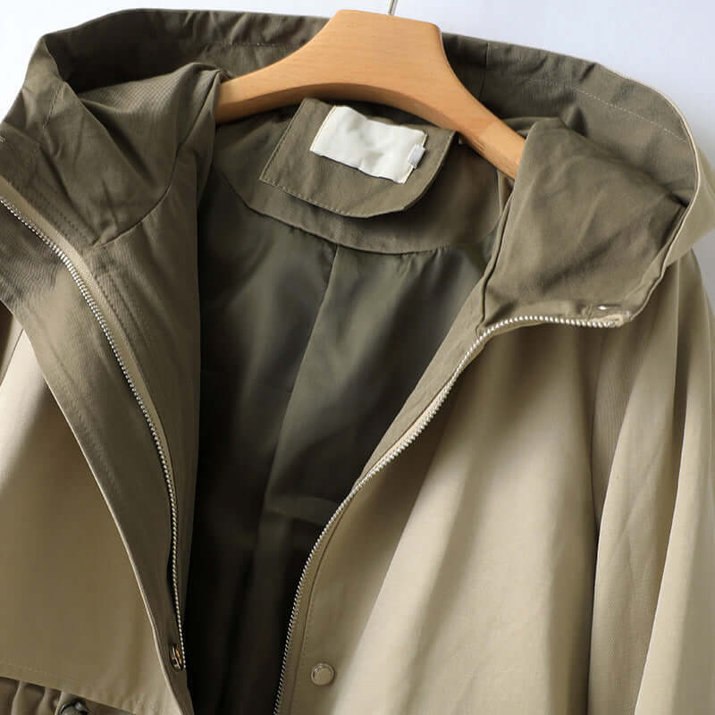 Women's Tailored Windbreaker Jacket: Water-Resistant & Stylish