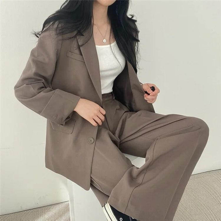Women's Smart Casual Suit: Oversized Blazer & High-Waisted Trousers