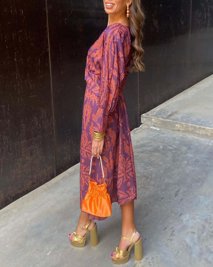 Elegant Women's Dress: Sustainable All-Season Design