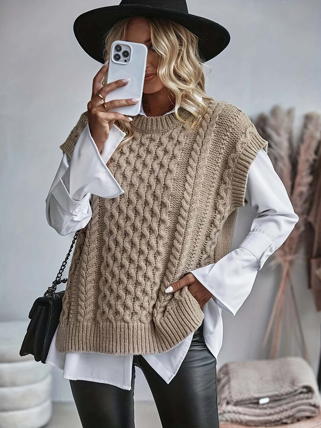 Women's Relaxed Fit Cable Knit Sleeveless Vest