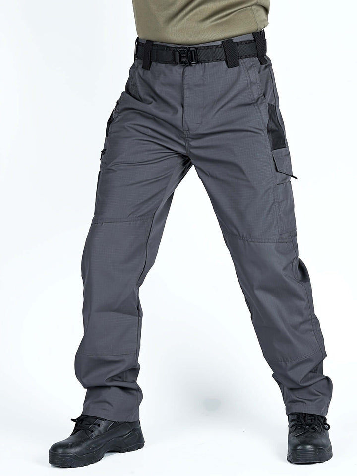 Men's Relaxed-Fit Multi-Pocket Cargo Pants