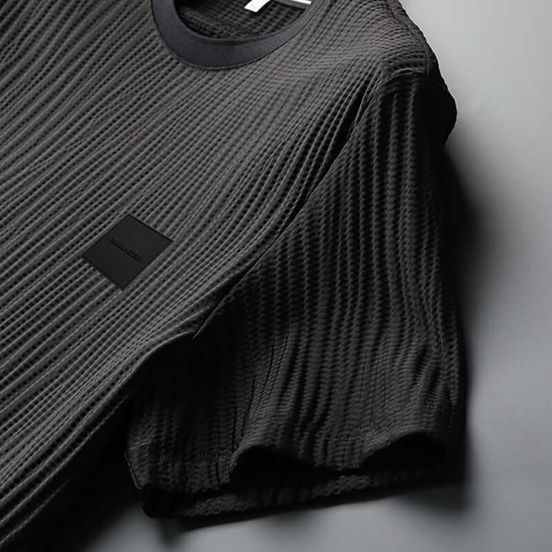 Men's Relaxed Fit Tracksuit Set: Textured Pleated Fabric