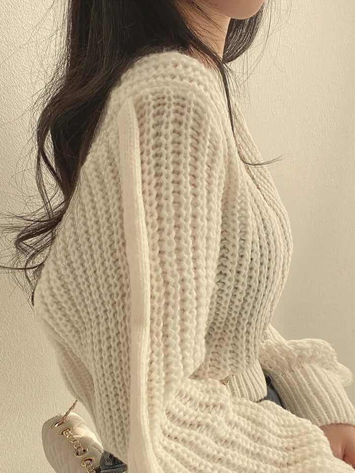 Women's Vintage Knitted Sweater: Cosy, Casual Style