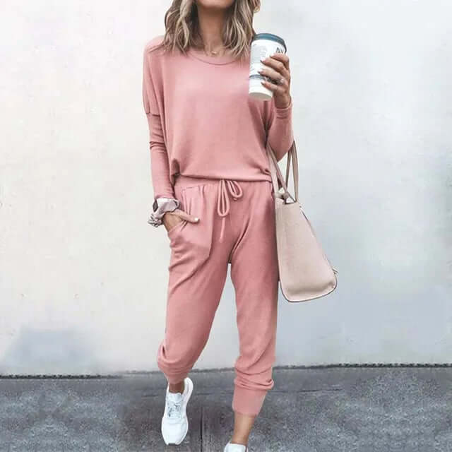 Women's Relaxed-Fit Tracksuit Set: Cozy Lounge Wear