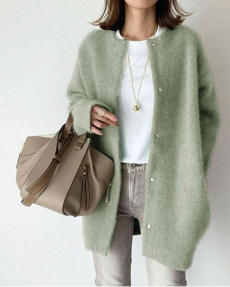 Women's Relaxed Knit Cardigan: Soft, Cozy, Long Sleeve