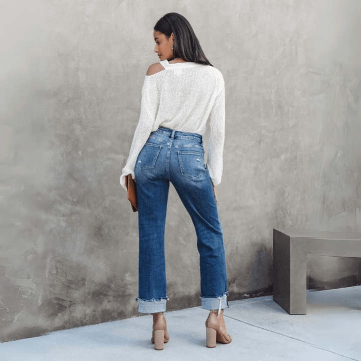 Women's Relaxed Fit Denim Jeans: Casual & Comfortable