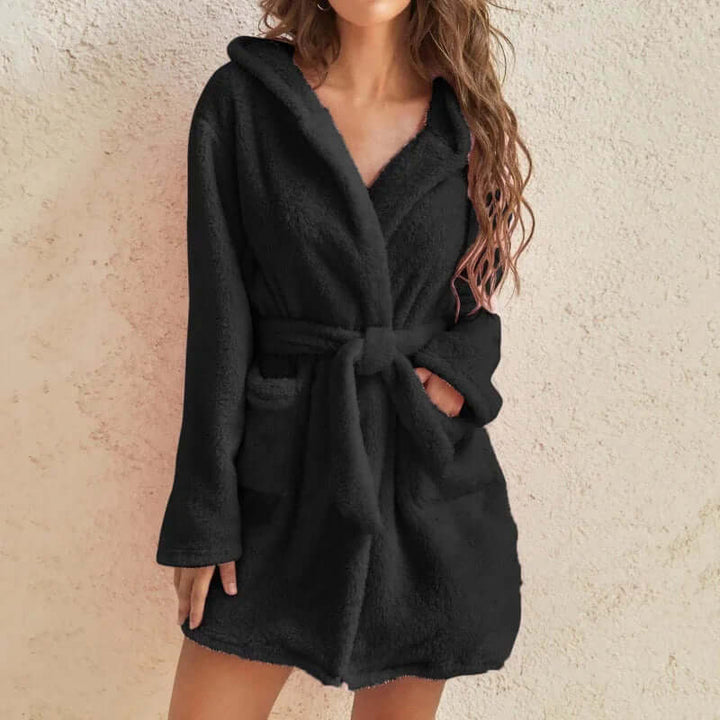 Women's Plush Hooded Bathrobe: Cozy & Comfortable Loungewear