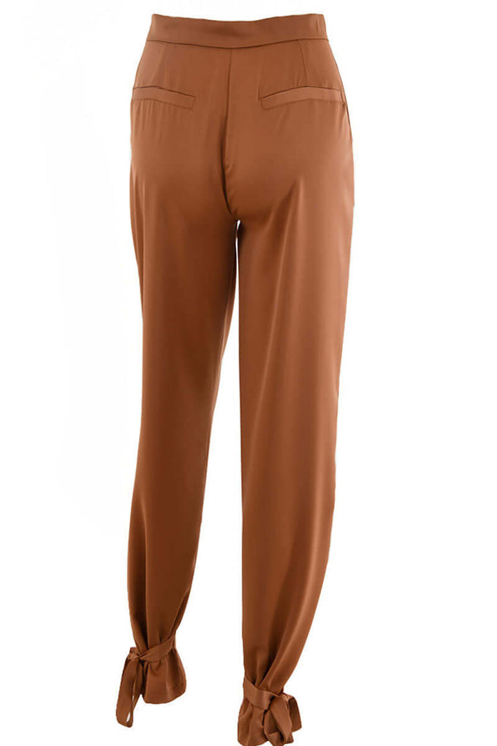 Women's High-Waisted Pleated Tapered Trousers