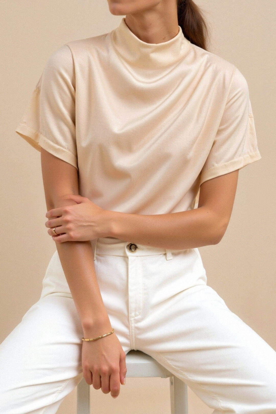 Women's Oversized Cut-Out T-Shirt: Casual Loose Fit Top