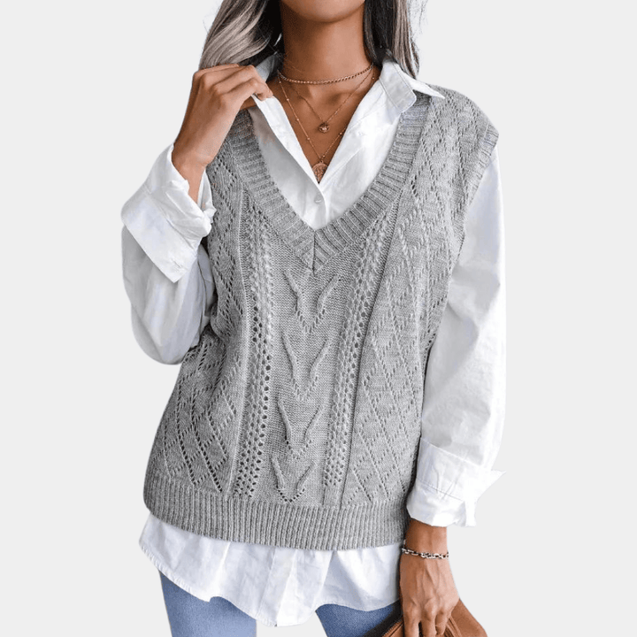 Women's Cable Knit V-Neck Sweater Vest: Cozy & Stylish Layer