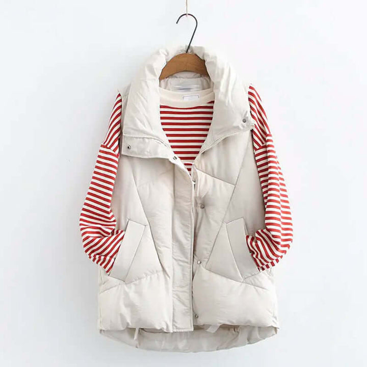 Women's Snowflake-Lined Vest: Warm & Stylish