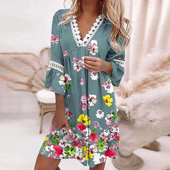 Women's Floral Summer Dress: V-Neck, Lace, Relaxed Fit