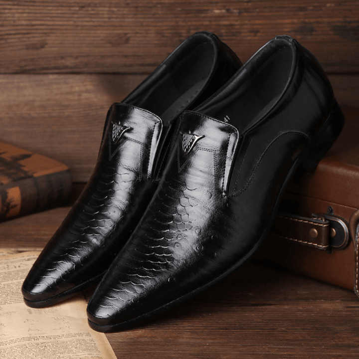 Men's Leather Formal Shoes: Classic Style, All-Season Comfort
