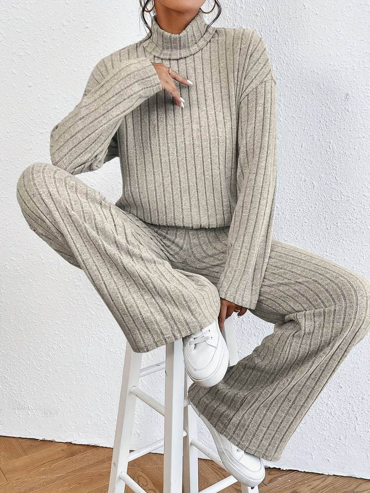 Women's Cozy Turtleneck Sweater & Wide-Leg Pant Set