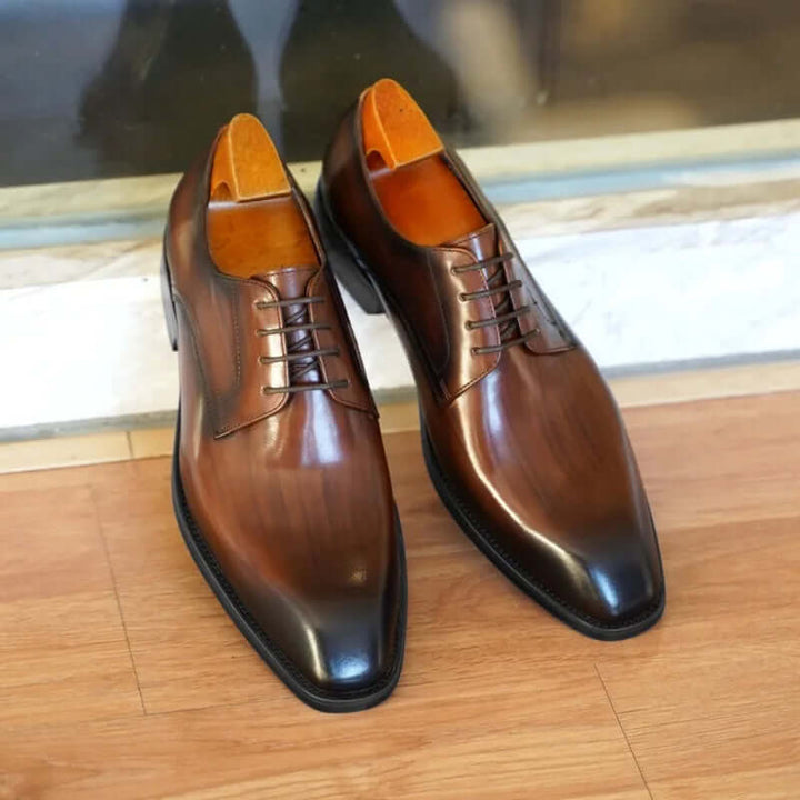 Men's Leather Oxford Dress Shoes: Formal Closed-Lace Style