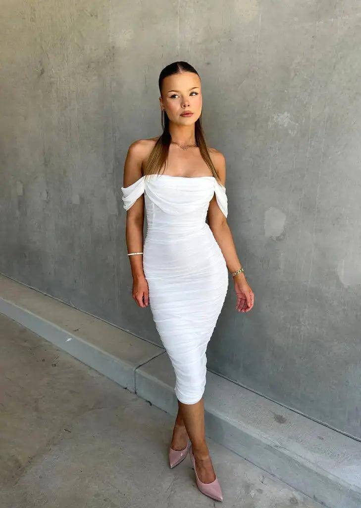 Elegant Sleeveless Midi Dress