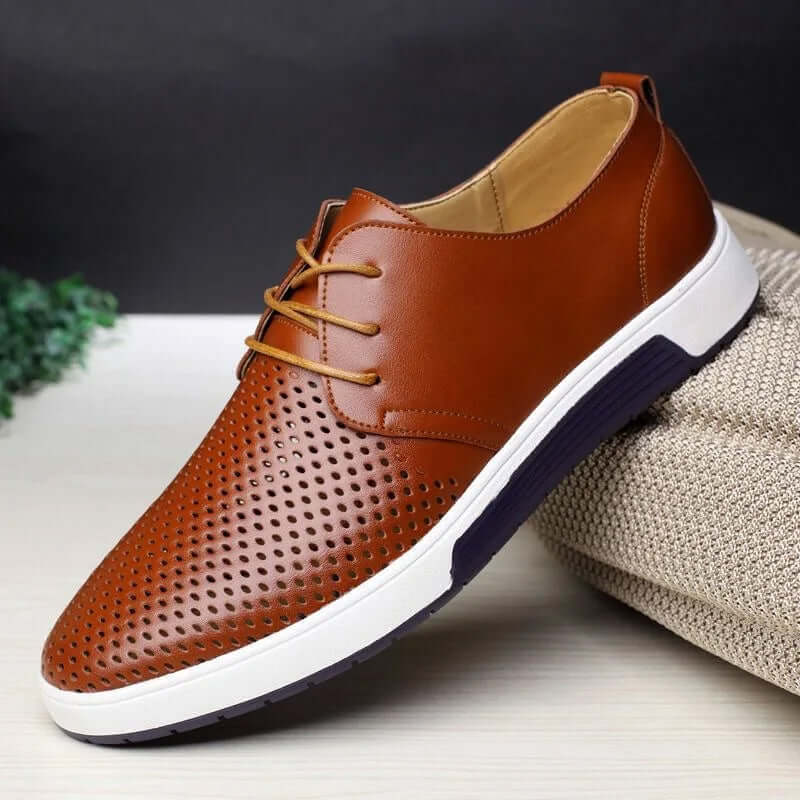 Classic Leather Shoes: Unisex Style