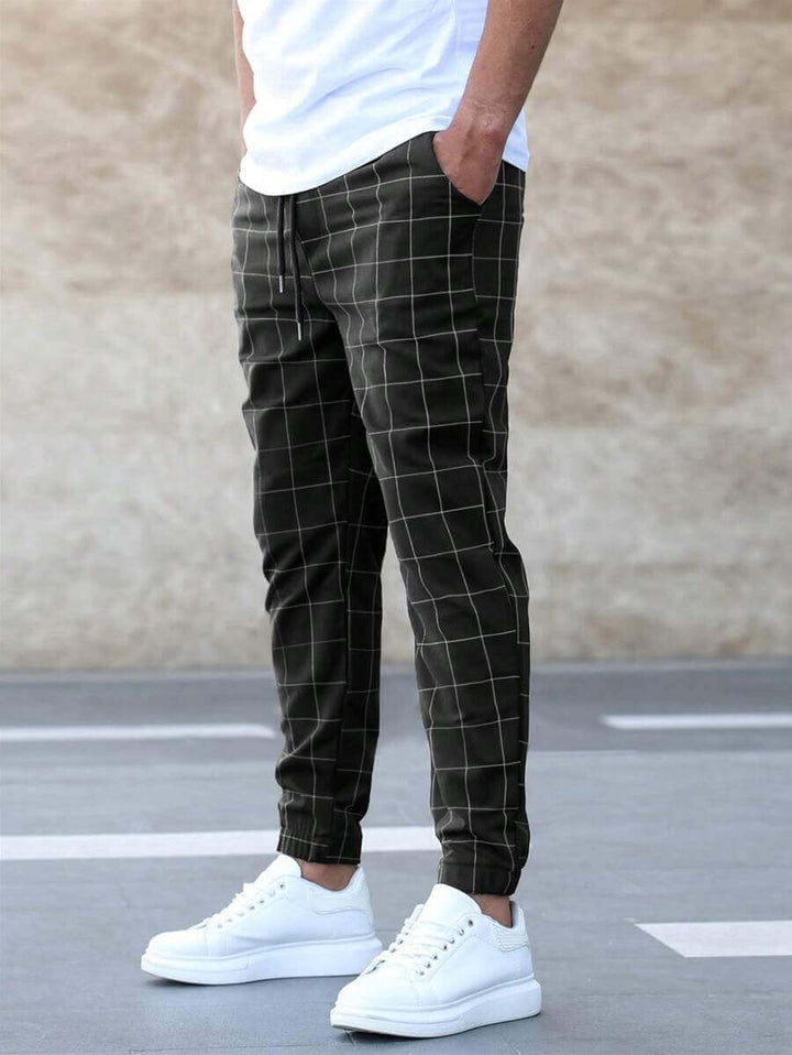 Men's Slim Fit Plaid Casual Trousers