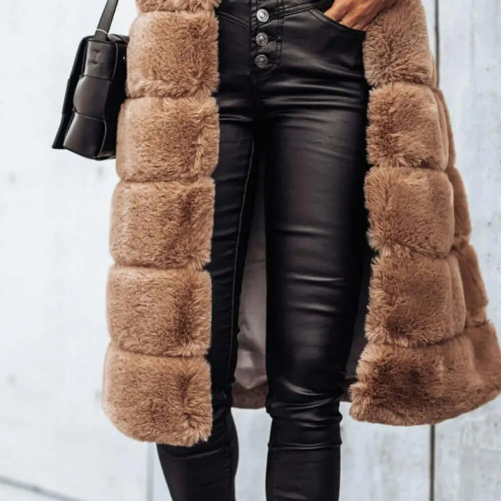 Women's Long Sleeveless Faux Fur Vest: Warm & Stylish Layer