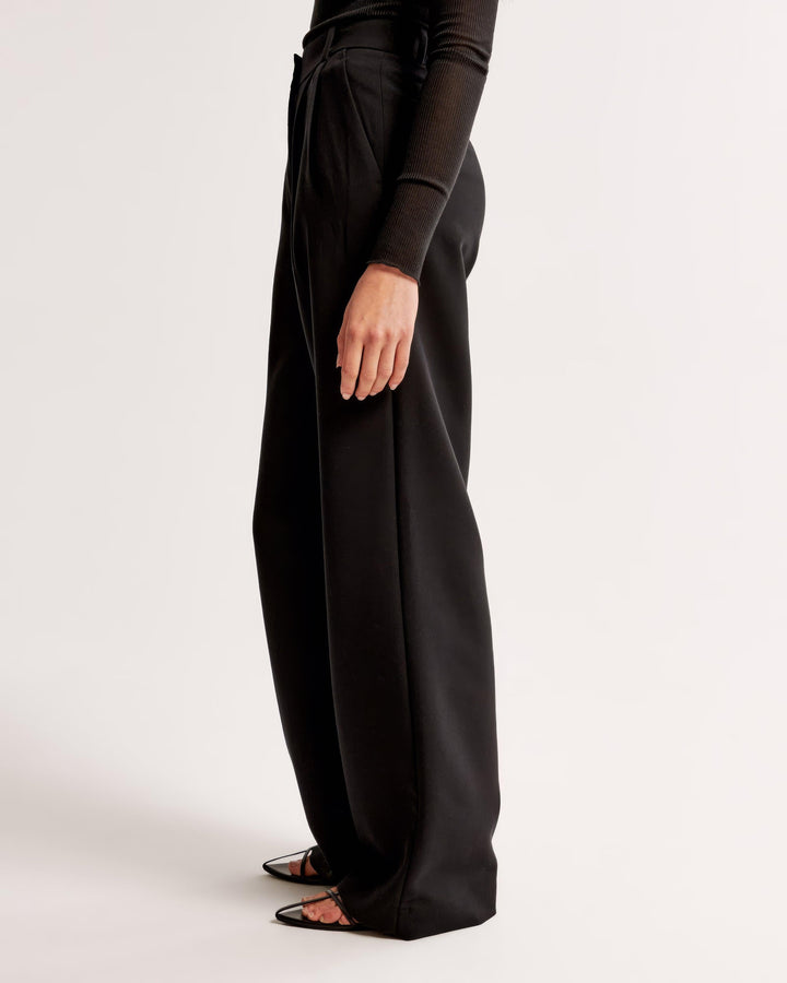 Women's High-Waisted Comfortable Pants: Stylish & Versatile