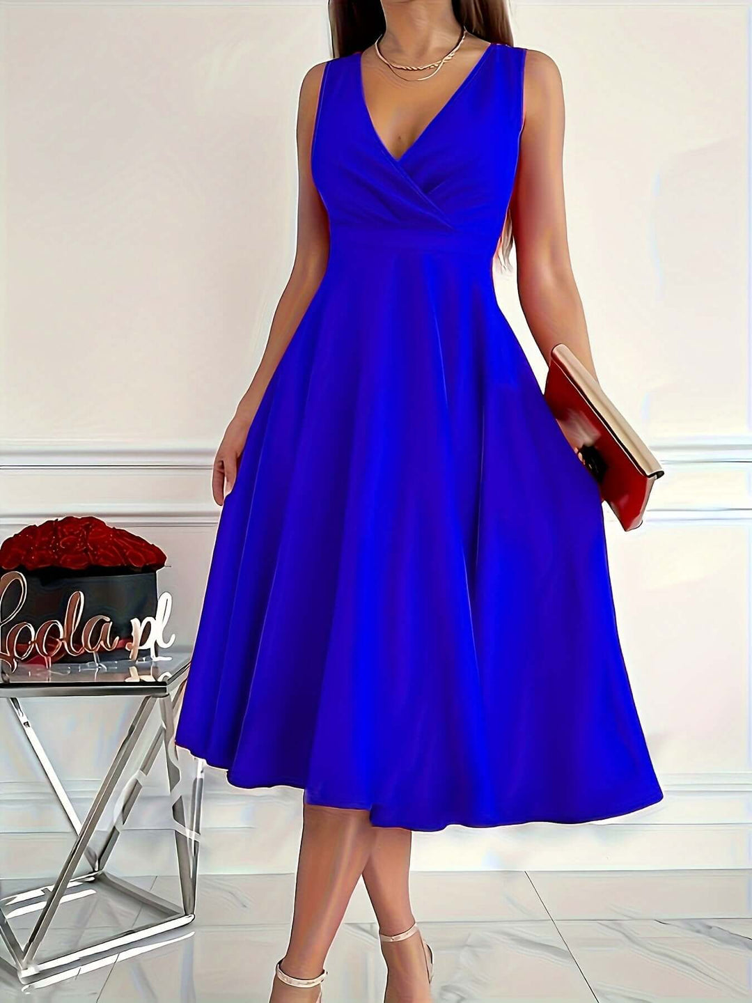 Elegant Women's Midi V-Neck Dress