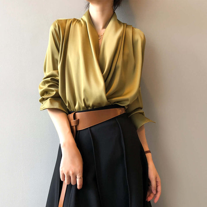 Women's Long-Sleeve Pleated Drape Blouse