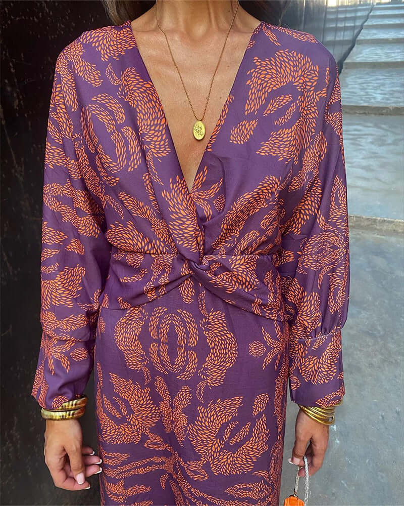 Elegant Women's Dress: Sustainable All-Season Design
