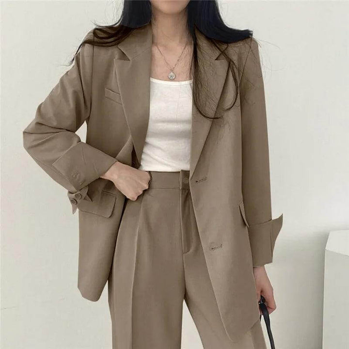 Women's Smart Casual Suit: Oversized Blazer & High-Waisted Trousers