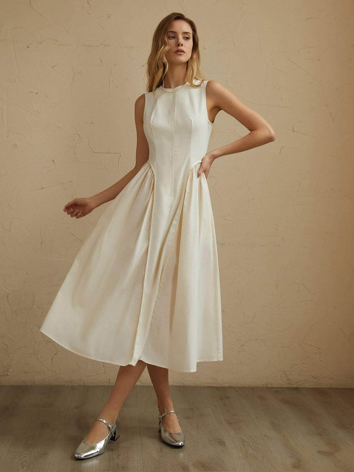 Women's Pleated Midi Dress: Elegant & Flowy