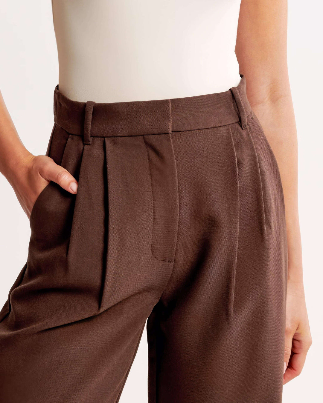 Women's High-Waisted Comfortable Pants: Stylish & Versatile