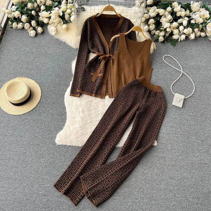 Women's 3-Piece Knitwear Set: Cozy & Stylish