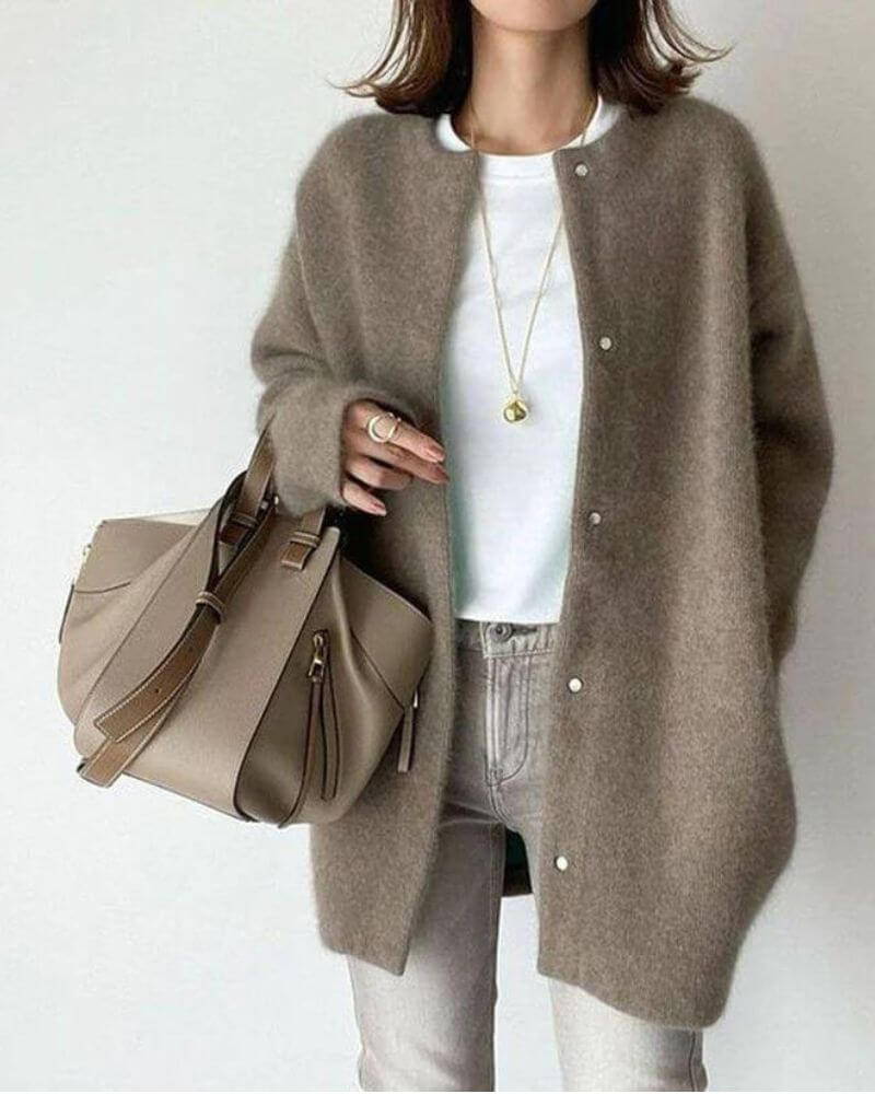 Women's Relaxed Knit Cardigan: Soft, Cozy, Long Sleeve