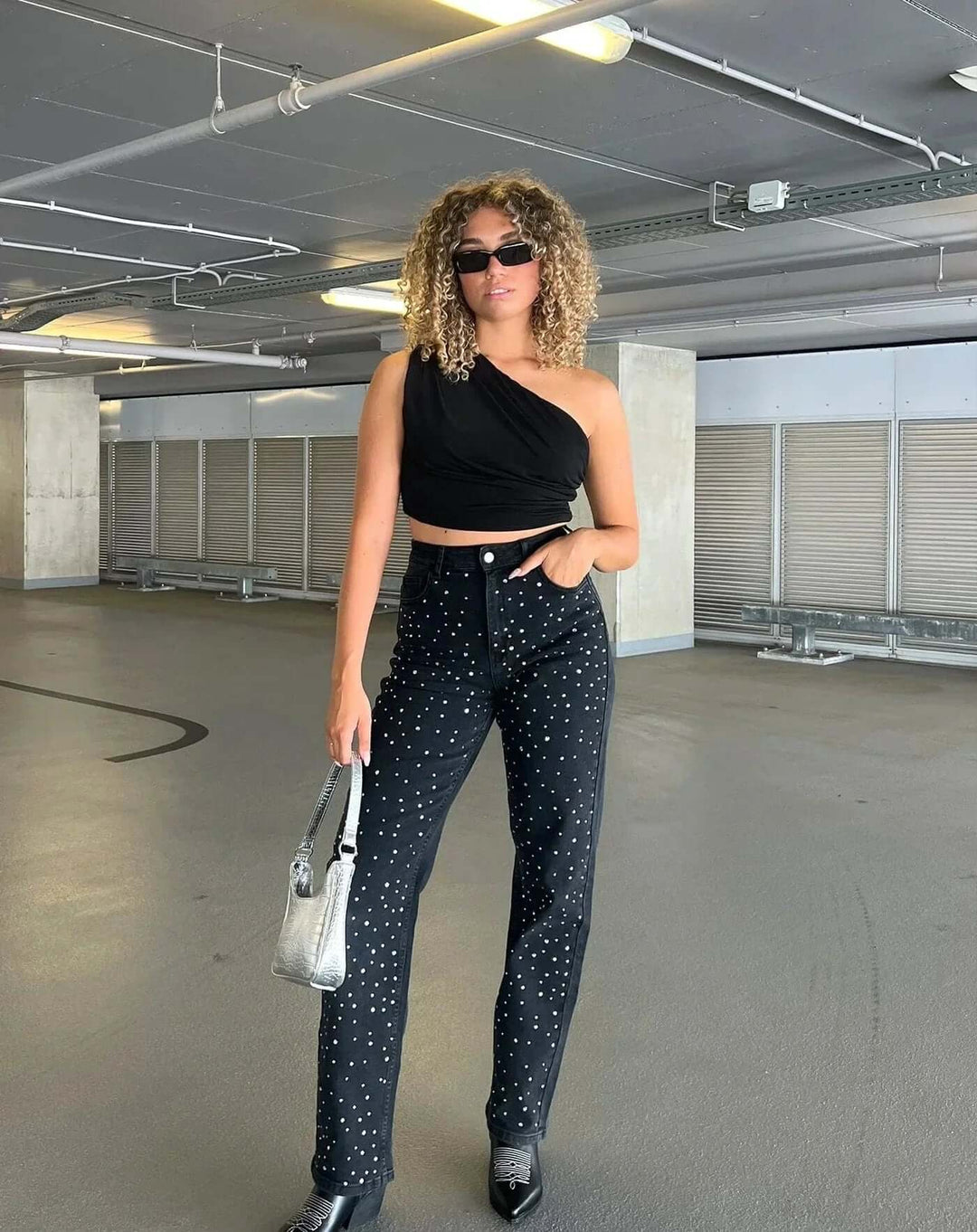 Women's Straight Leg Jeans with Embellished Stripe