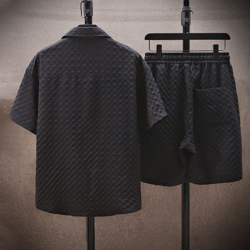 Men's Summer Two-Piece Set: Textured Shirt & Shorts