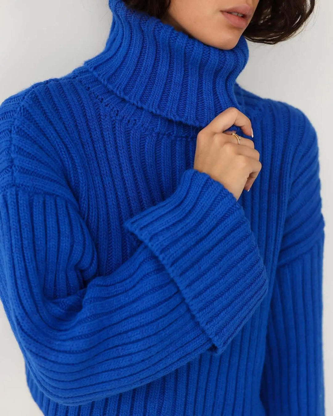 Women's Long Sleeve Pullover Sweater - Winter Warmth & Style