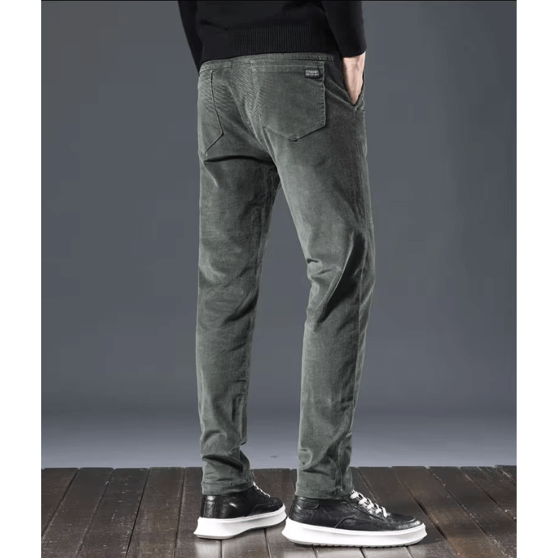 Men's Fleece-Lined Corduroy Pants: Warm & Stylish