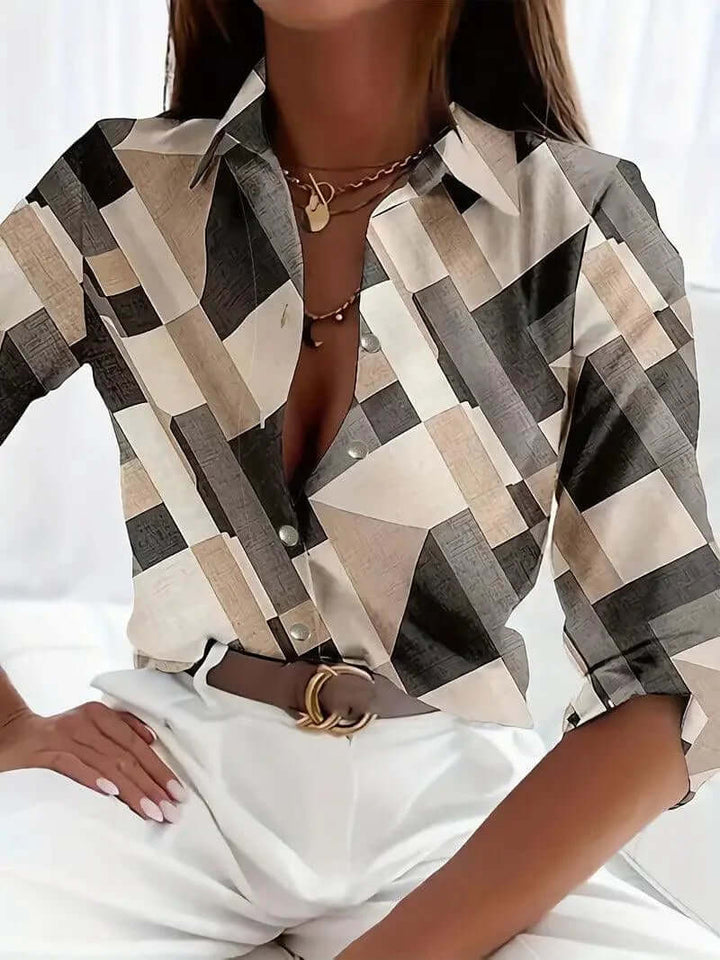 Women's Plaid Print Button-Up Shirt