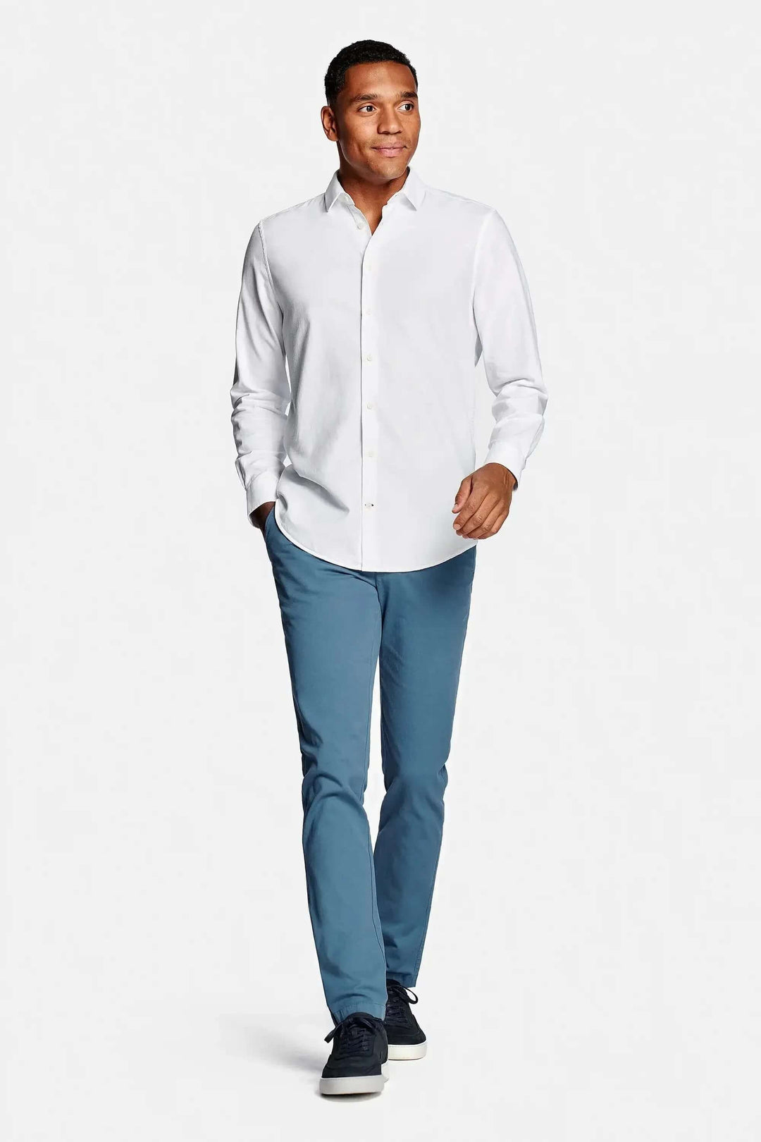 Men's Regular Fit Long Sleeve Cotton Dress Shirt