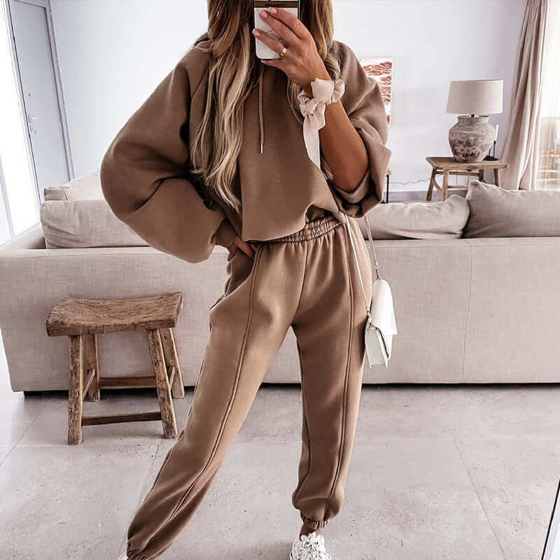 Women's Comfortable Loungewear Set: Hoodie & Joggers