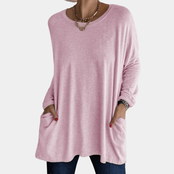 Women's Oversized Knit Sweater: Long Sleeve, Pockets