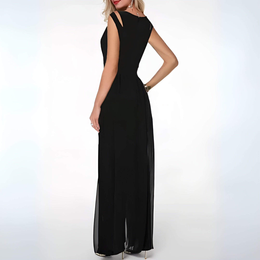 Elegant Sleeveless Summer Dress