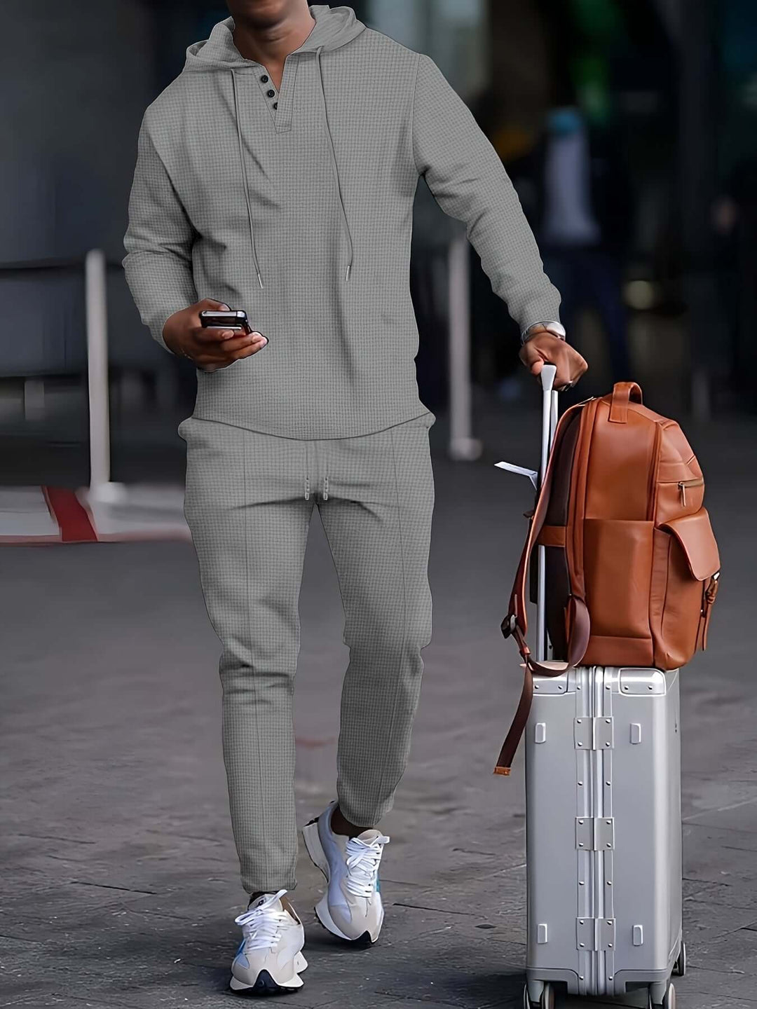Men's Comfortable Tracksuit Set: Hoodie & Joggers