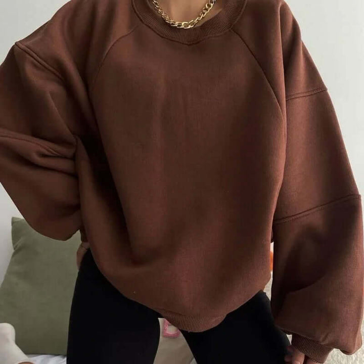 Women's Oversized Crew Neck Sweatshirt: Soft Cotton Blend
