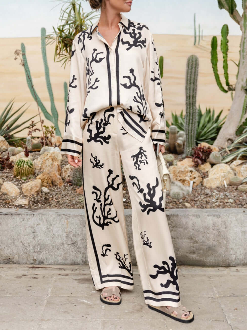 Women's Abstract Print Blouse & Trousers Set