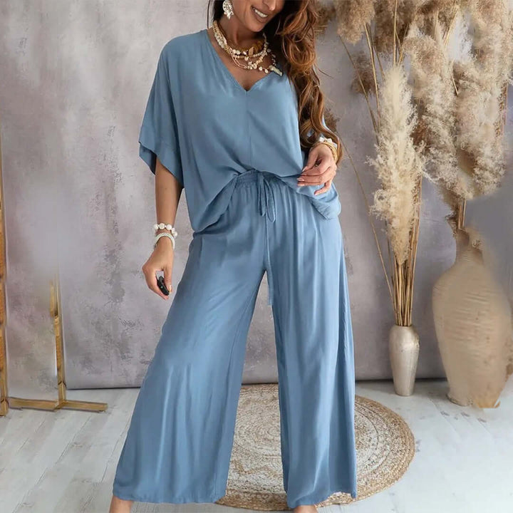 Women's Relaxed Loungewear Set: Oversized Top & Wide Leg Trousers