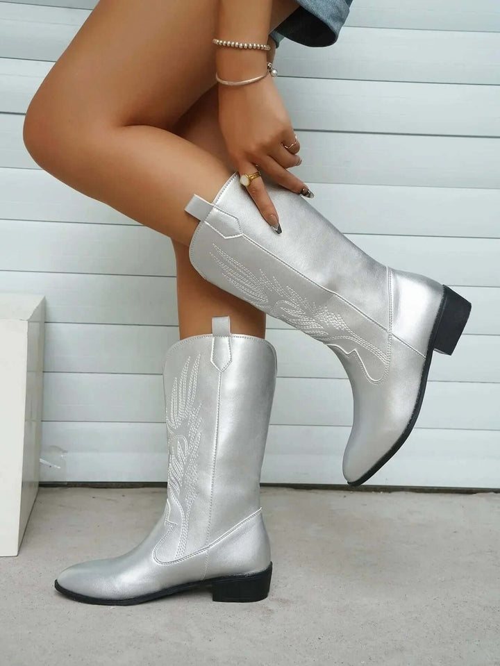 Women's Leather Cowboy Boots: Western Style Ankle Boots