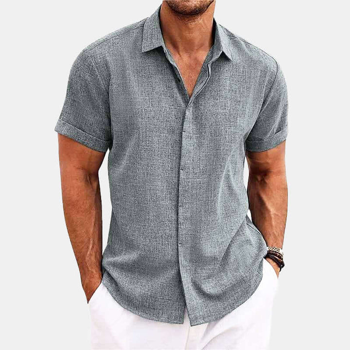Men's Relaxed Fit Short Sleeve Shirt: Breathable Cotton Blend