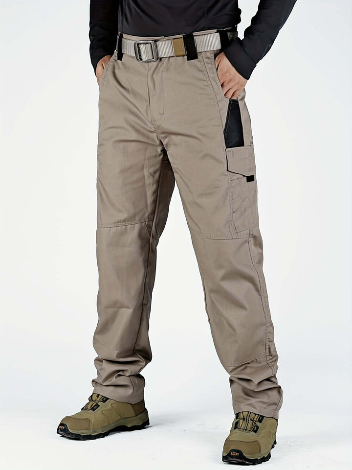 Men's Relaxed-Fit Multi-Pocket Cargo Pants